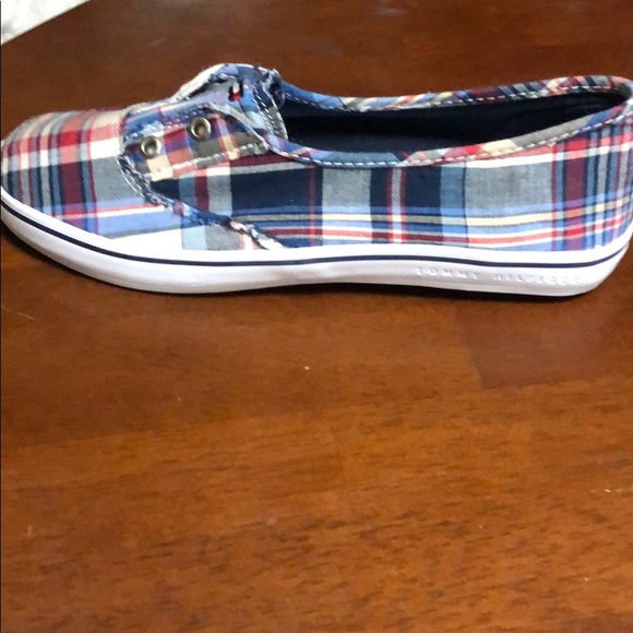 Tommy Hilfiger Shoes - Brand new, never worn Tommy Hilfiger plaid shoes